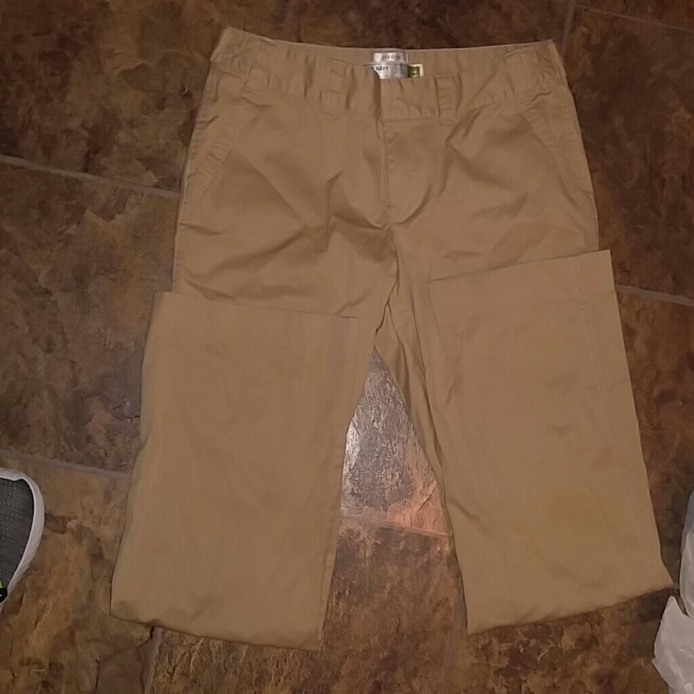 Old navy khaki pants size 6